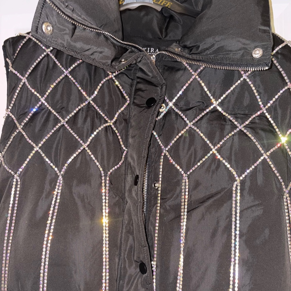 AKIRA Black Cold-Shoulder Puffer Coat With Iridescent Rhinestones Size M - Picture 7 of 16